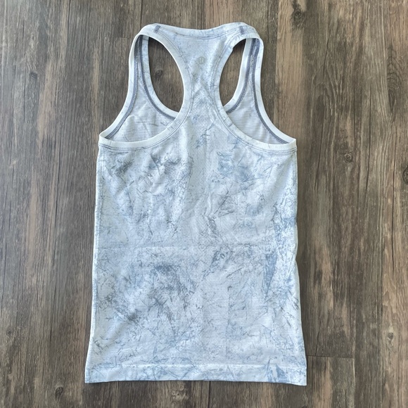NWOT Lululemon Swiftly Tech Racerback - Picture 2 of 8